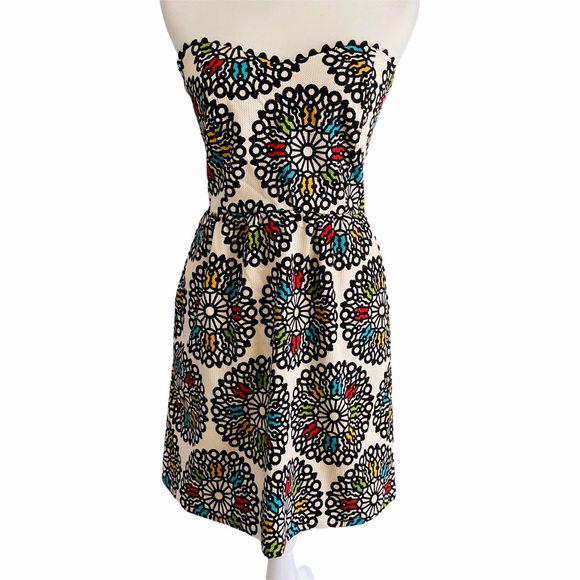 Judith March Dresses & Skirts - Judith March Kaleidoscope Strapless Mini Dress